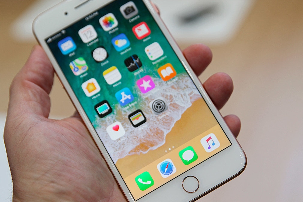 Apple präsentiert am Dienstag (12.9.2017) das neue iPhone X und iPhone 8 m Steve Jobs Theater im Apple Park, dem neue Firmen-Hauptsitz des iPhone-Hersteller in in Cupertino (Kalifornien).