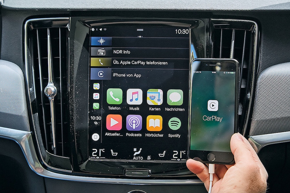 Volvo V90 Cross Country