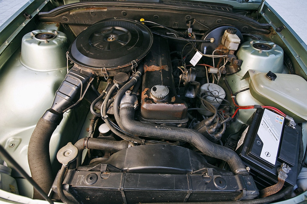 Opel Senator 2.8 S (1978-1987)