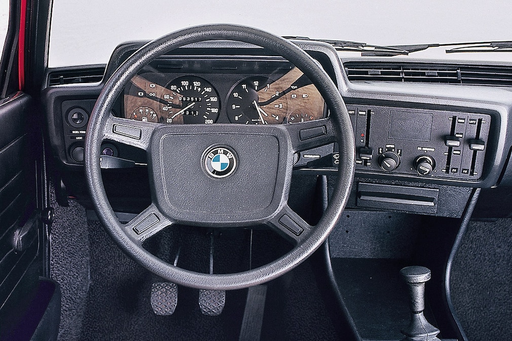 BMW 318 E21 (1978-1982)