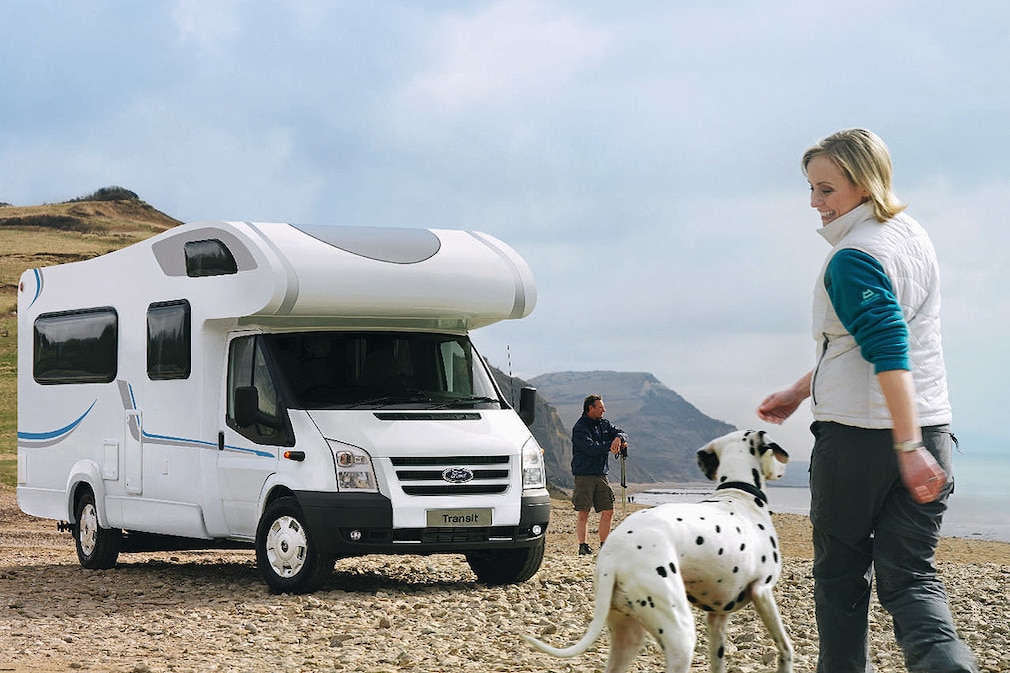 Ford Transit Nugget mit neuem Innenraum