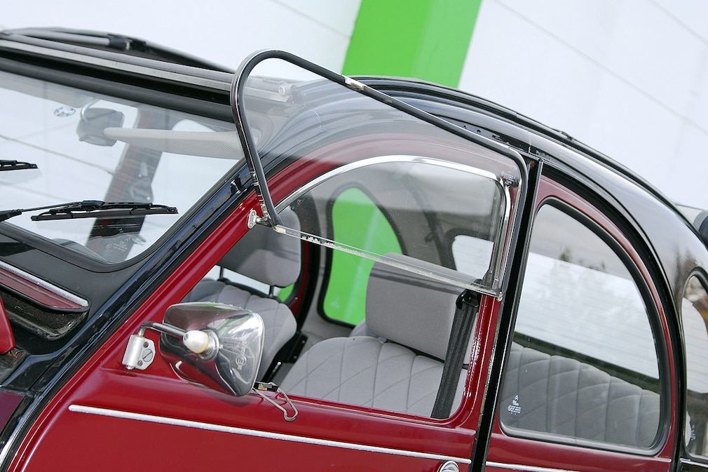 Citroën 2 CV6 Charleston Ente