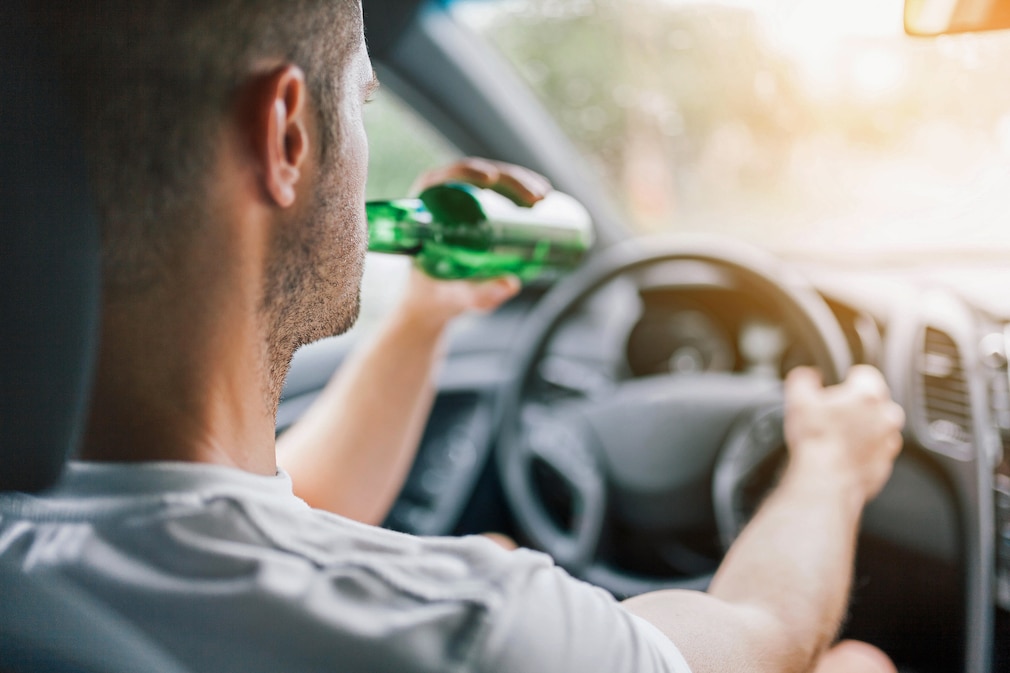 Beer drinking at the wheel Beer drinking at the wheel