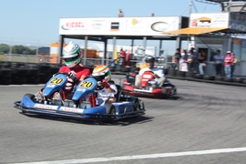 DTM-Champ Timo Scheider mit Sohn Loris