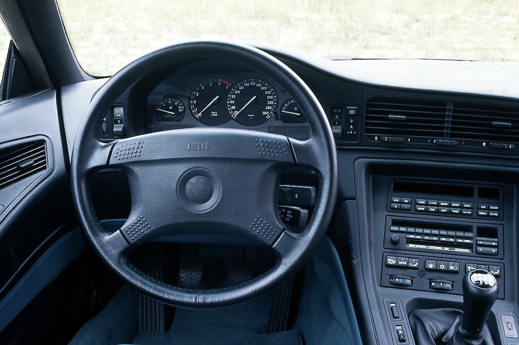 BMW 850i
