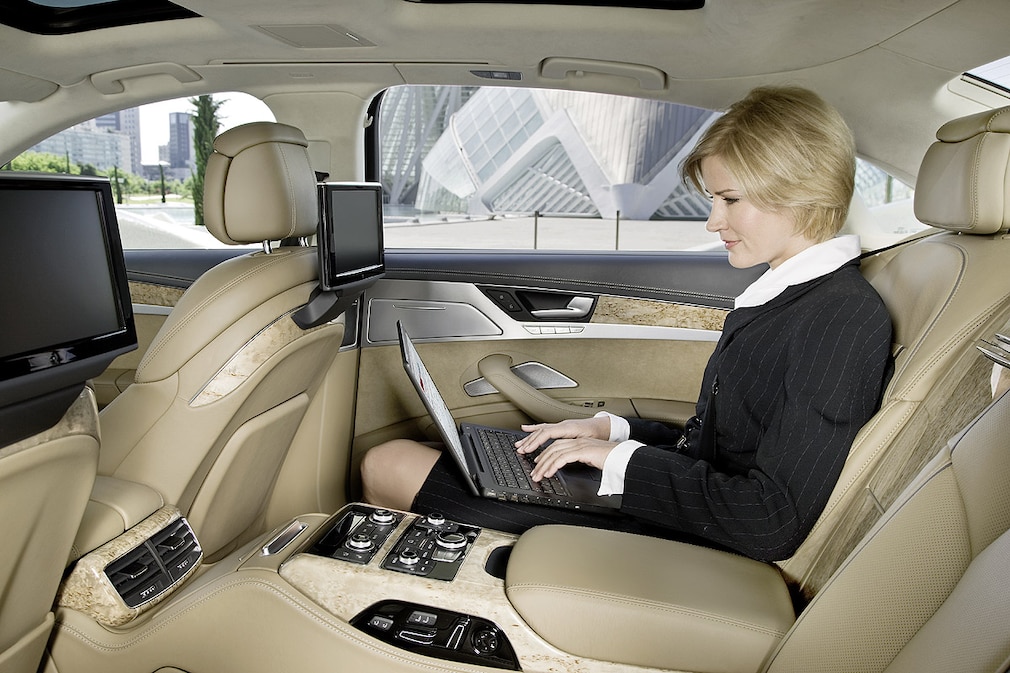 Audi A8L