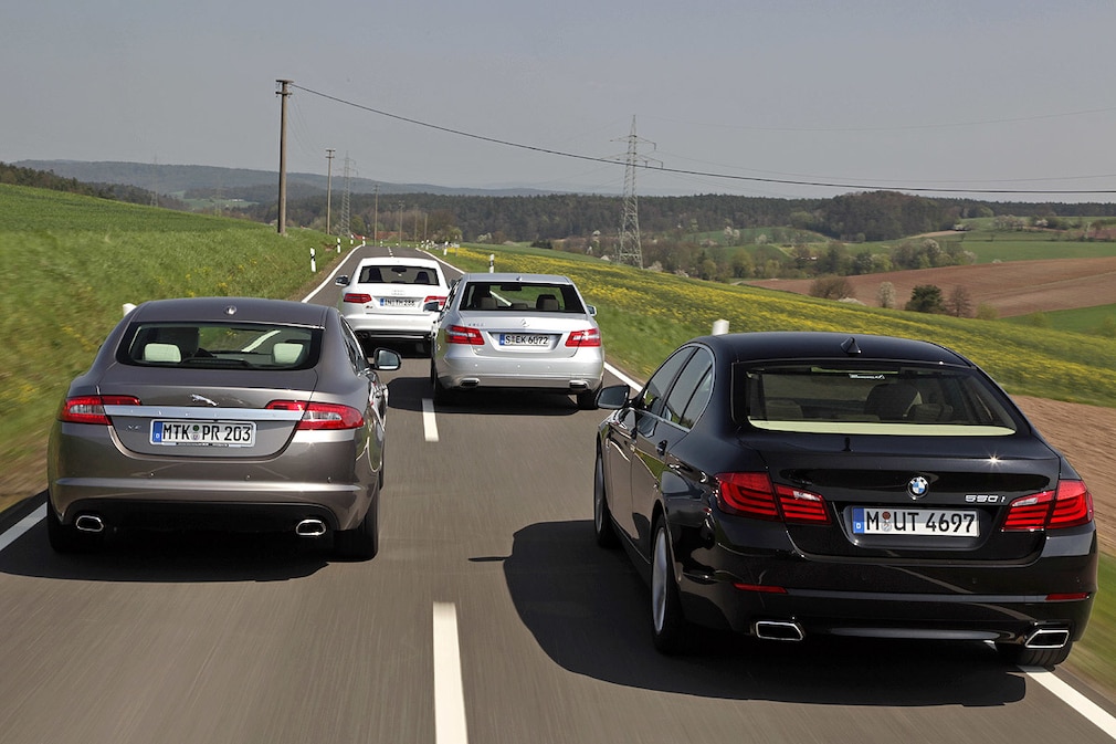 Jaguar XF 5.0 V8 Audi S6 Mercedes E-Klasse E 500 5er BMW 550i