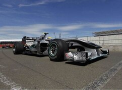 Mercedes-Fahrer Nico Rosberg beschloss das Silverstone-Rennen auf Rang drei