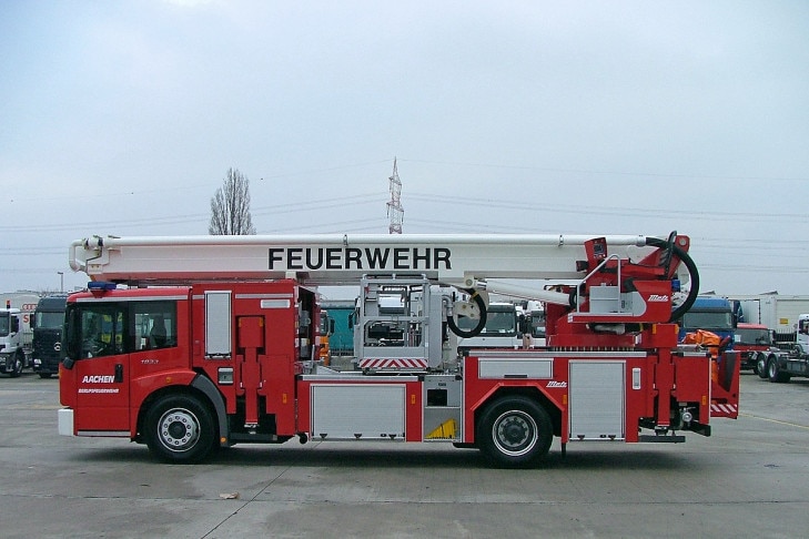 Hubrettungsbühne Metz B32 Aachen Hubrettungsbühne Metz B32 Aachen