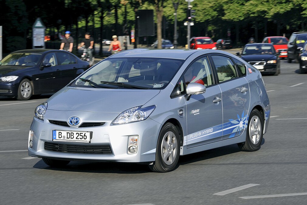 Toyota Plug-In  Hybrid PHV