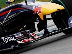 FIA soll prüfen: Verzieht sich der Frontflügel am Red Bull zu sehr?