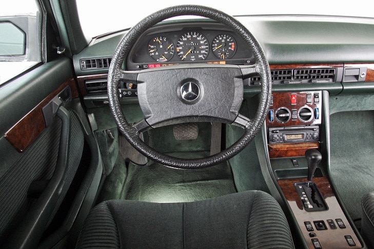 Mercedes S-Klasse W 126