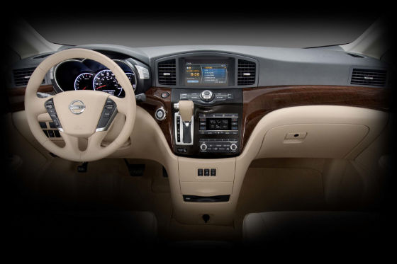 Nissan Quest (2011)