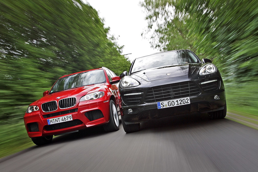 BMW X5 M Porsche Cayenne Turbo