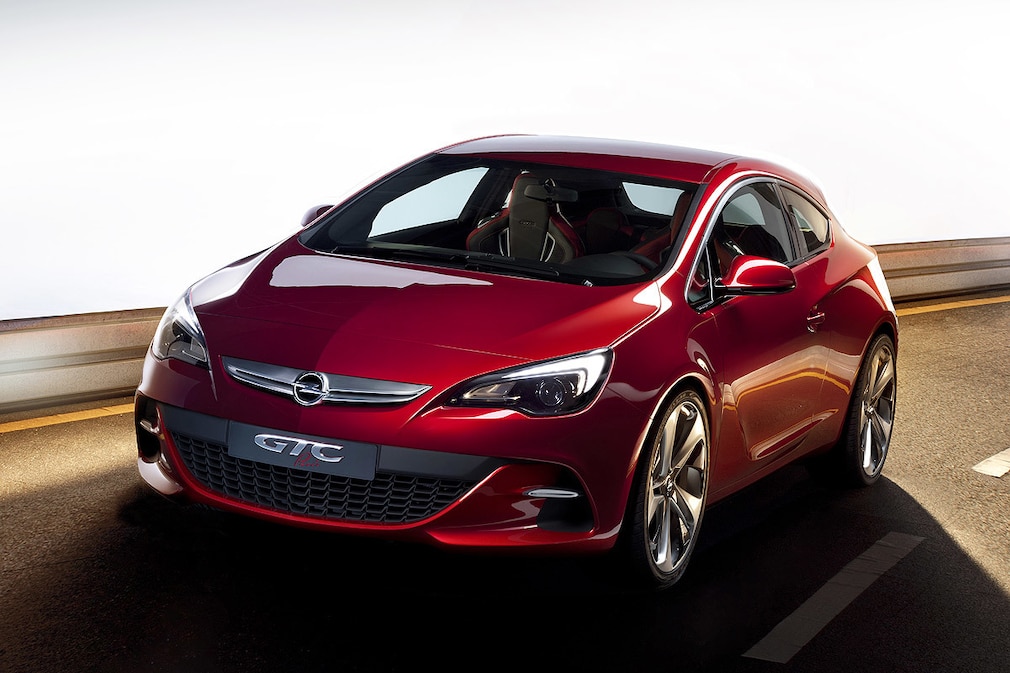 Opel Sudie GTC Paris