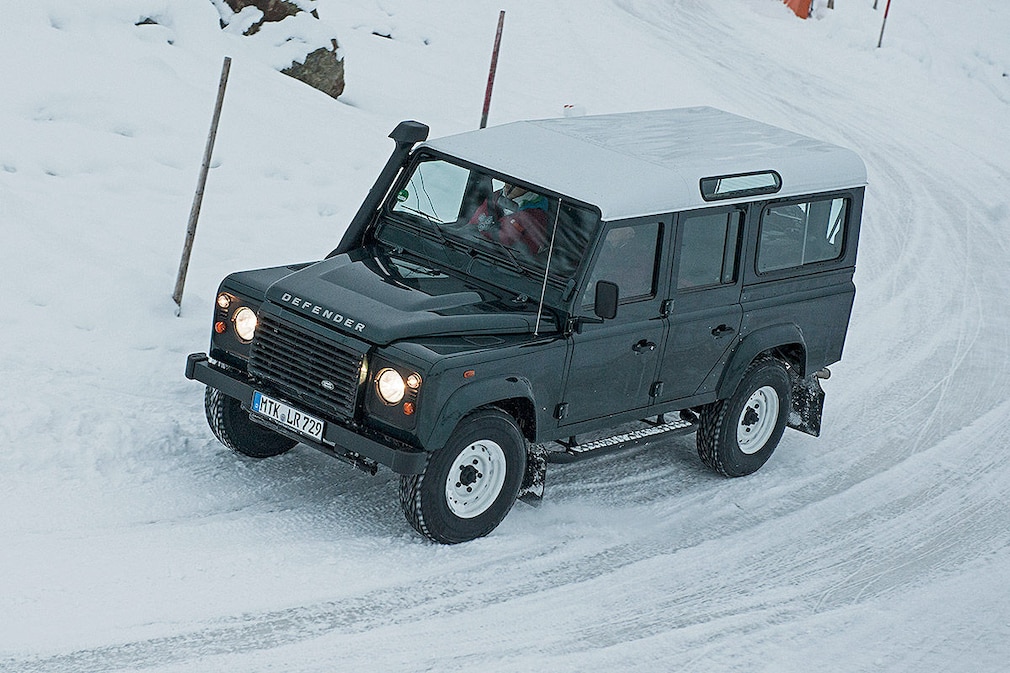 Land Rover Defender