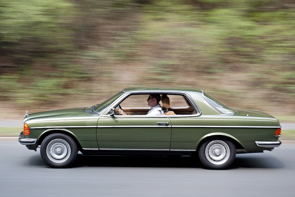 Mercedes 230 CE C 123