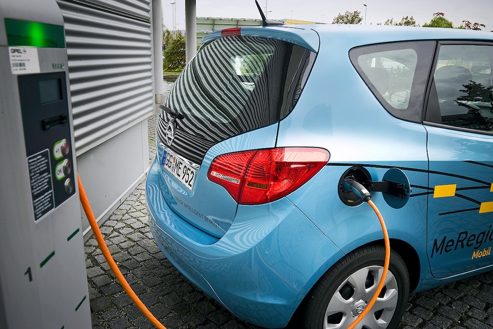 Opel Meriva Technologieträger bringt Elektromobilität voran