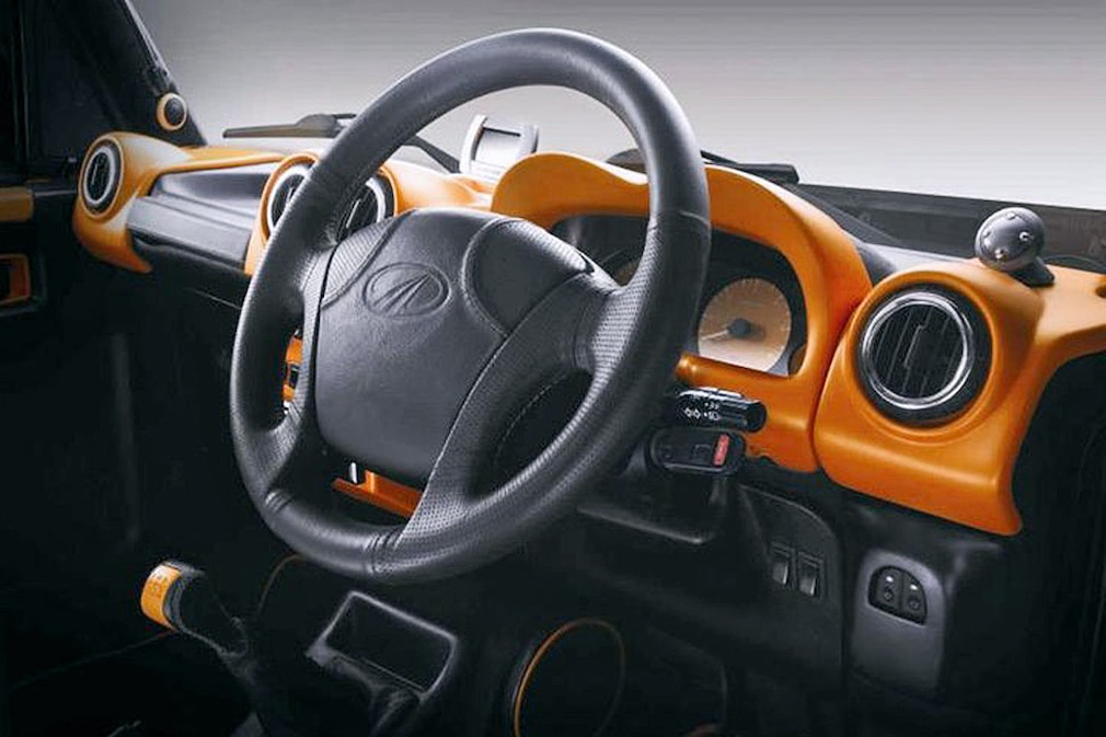 Mahindra Bolero