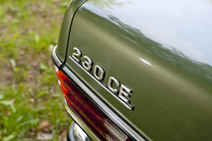 Mercedes-Benz C123 230CE Mercedes-Benz C123 230CE