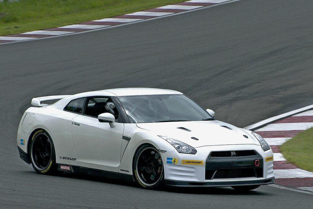 Nissan GT-R (Facelift 2011)