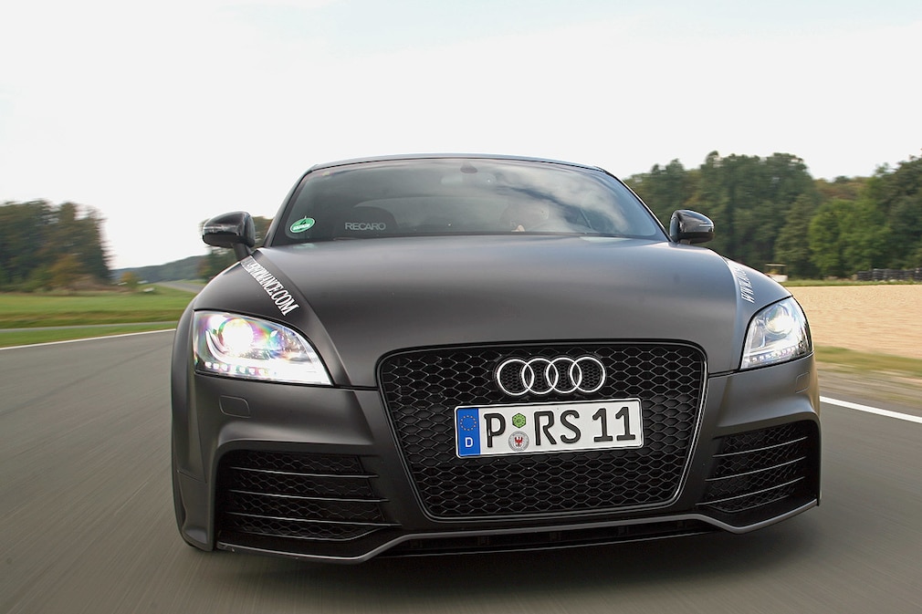 Audi TT Avus Performance TT RS 420