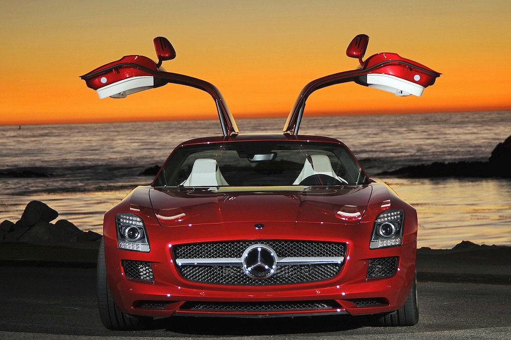 Mercedes SLS AMG