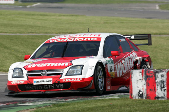 Opel Vectra 2004 Adria