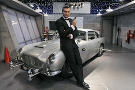 Aston Martin DB5 von James Bond