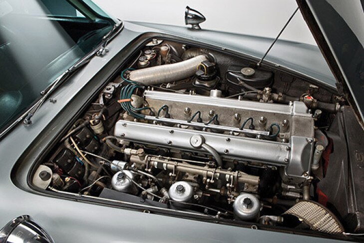 Aston Martin DB5 von James Bond