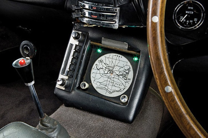 Aston Martin DB5 von James Bond