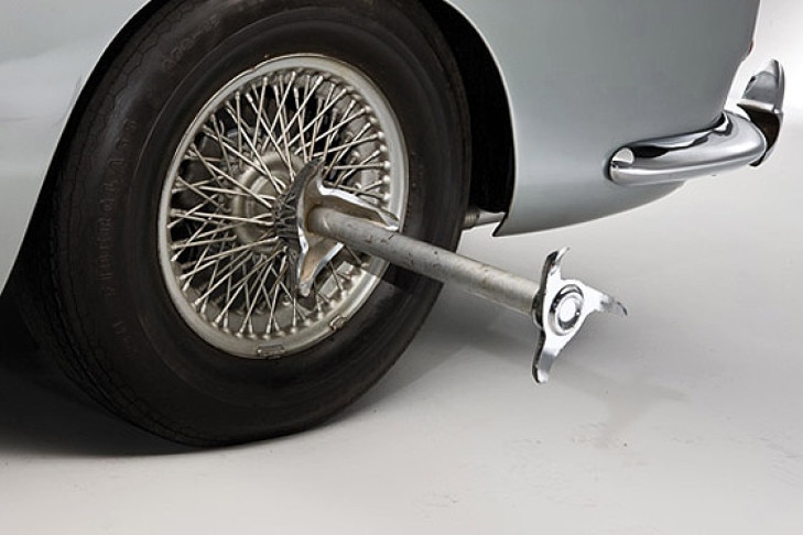 Aston Martin DB5 von James Bond