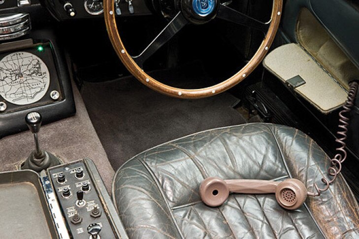 Aston Martin DB5 von James Bond