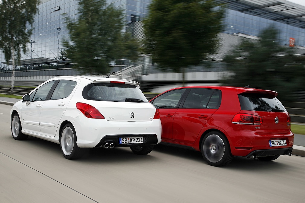 VW Golf GTI Peugeot 308 GTi