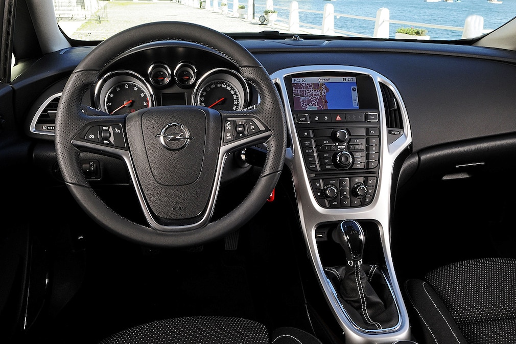 Opel Astra Sports Tourer