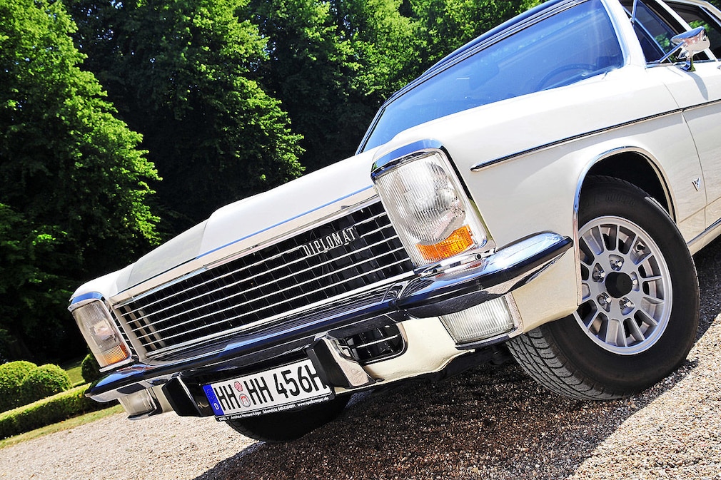 Opel Diplomat B