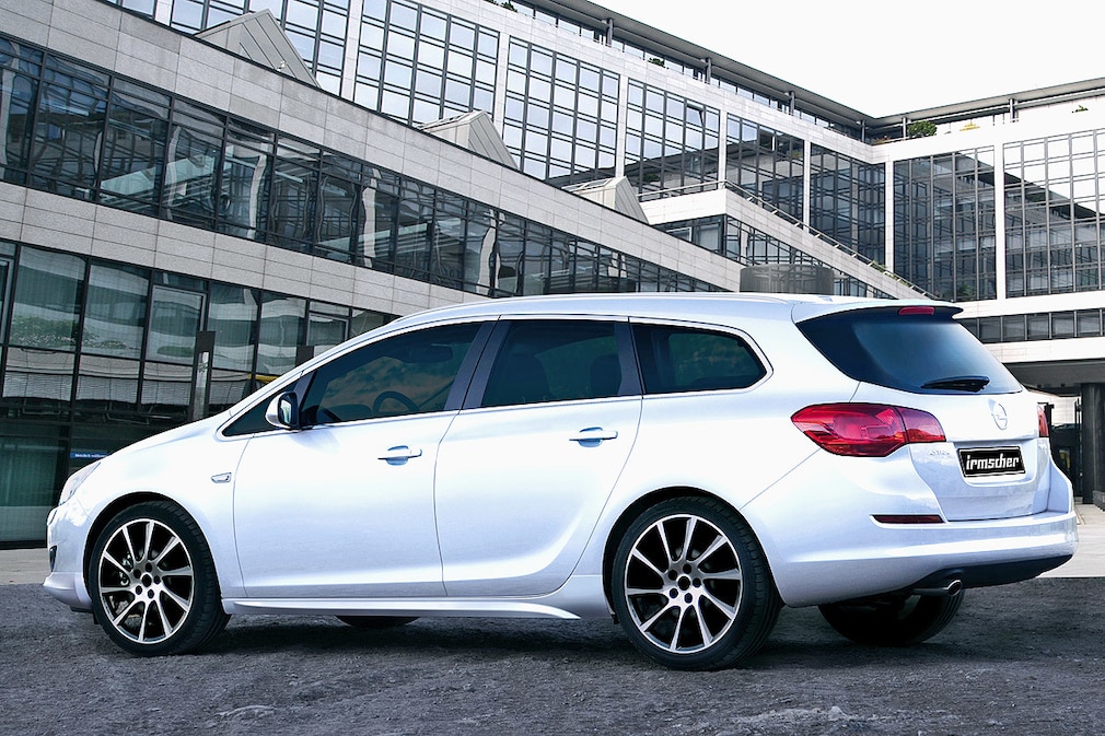 Opel Astra Sports Tourer von Irmscher