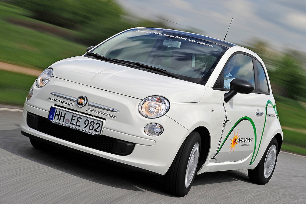 Fiat 500 E von Karabag