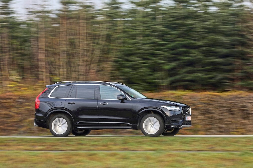 Volvo XC90 D5 AWD Momentum