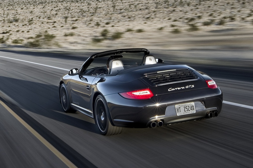 Porsche 911 Carrera GTS