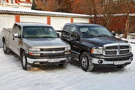 Chevrolet Silverado 1500 LS 4X4 Dodge Ram 1500 SLT 4X4