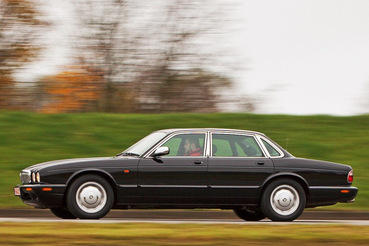 Jaguar XJ8 4.0