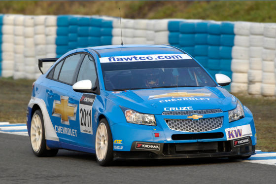 Zukunft: Ab 2011 führt die WTCC den neuen 1,6-Liter-Turbomotor ein. Chevrolet testet den neuen Motor im Cruze bereits auf Hochtouren.