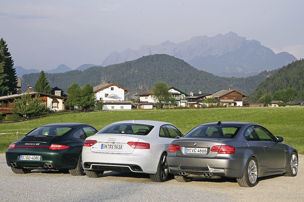 Audi RS5 BMW M3 Porsche 911