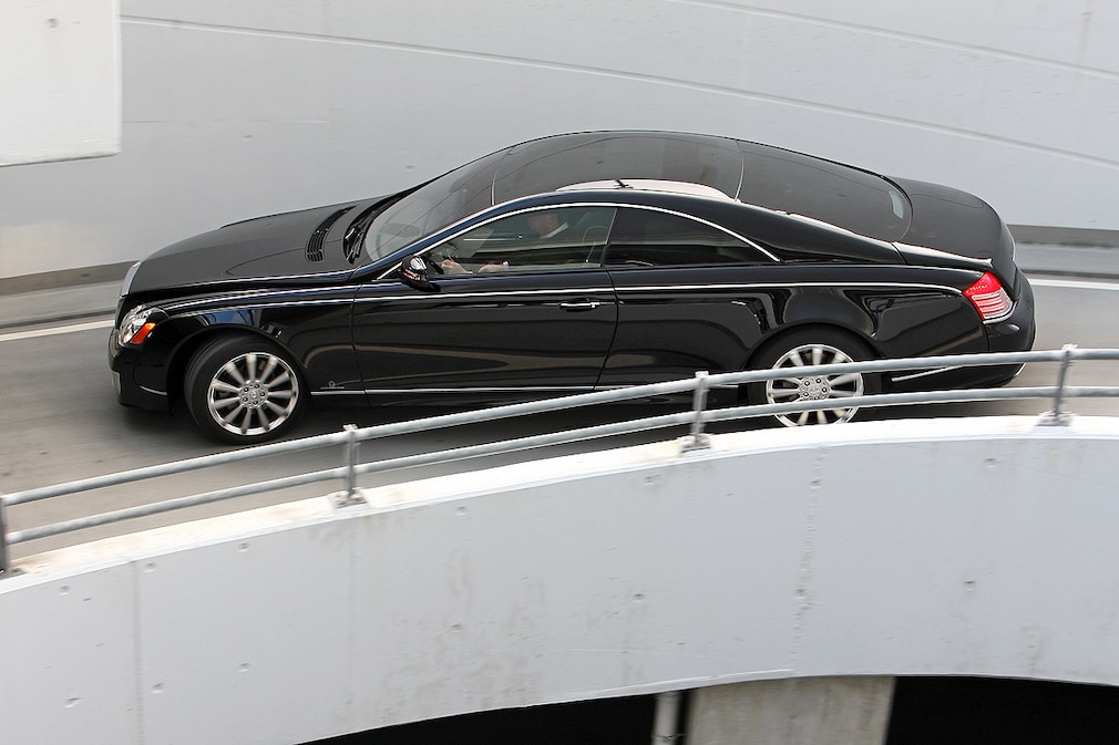 Getunter Maybach Coupé von Xenatec