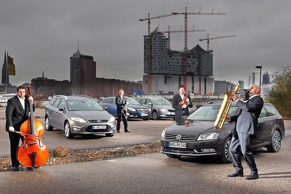 Ford Mondeo Tunier 2.0 TDCi Opel Insignia Sports Tourer 2.0 CDTI Skoda Superb Combi 2.0 TDI VW Passat Variant Blue TDI