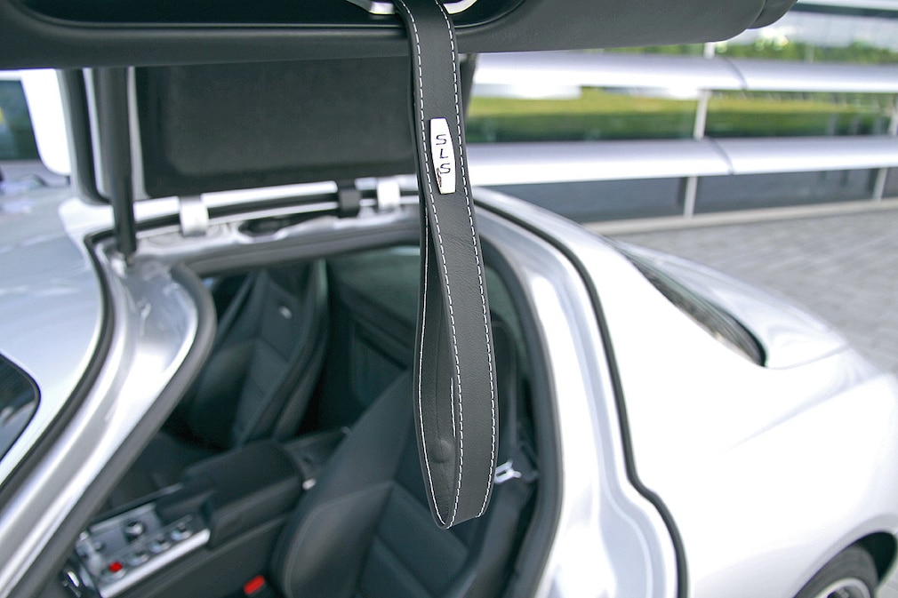 Schlaufe für Mercedes SLS AMG