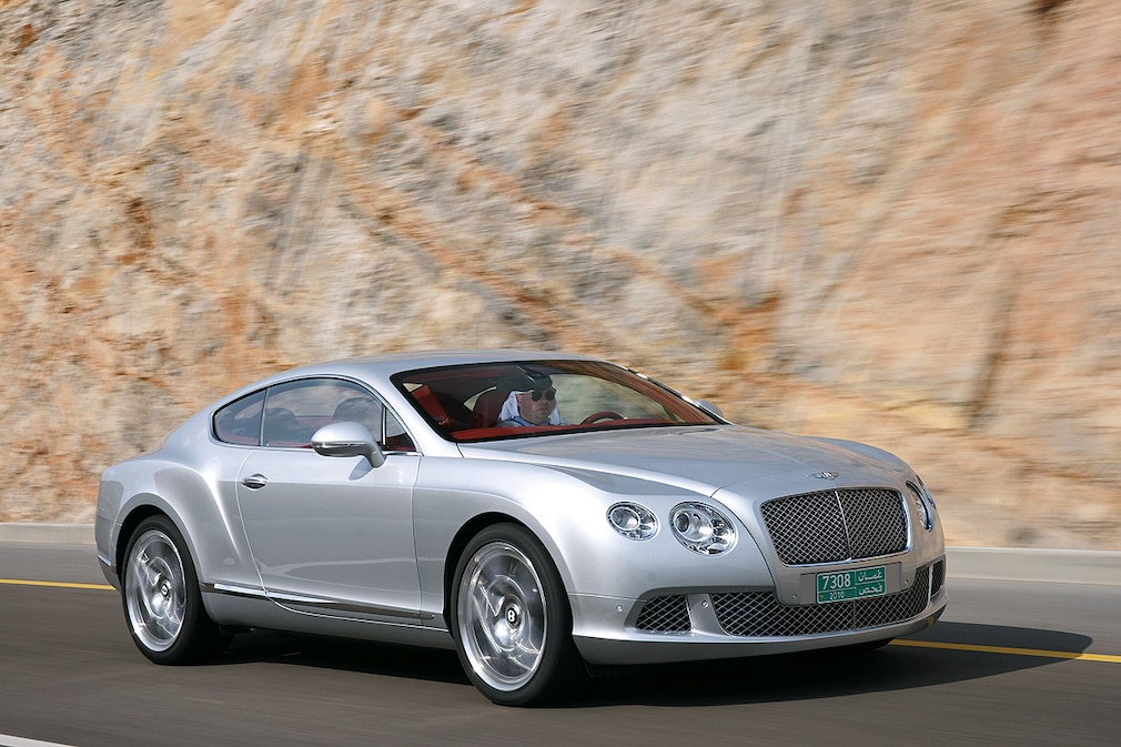 Im Bentley Continental GT durch die Wüste