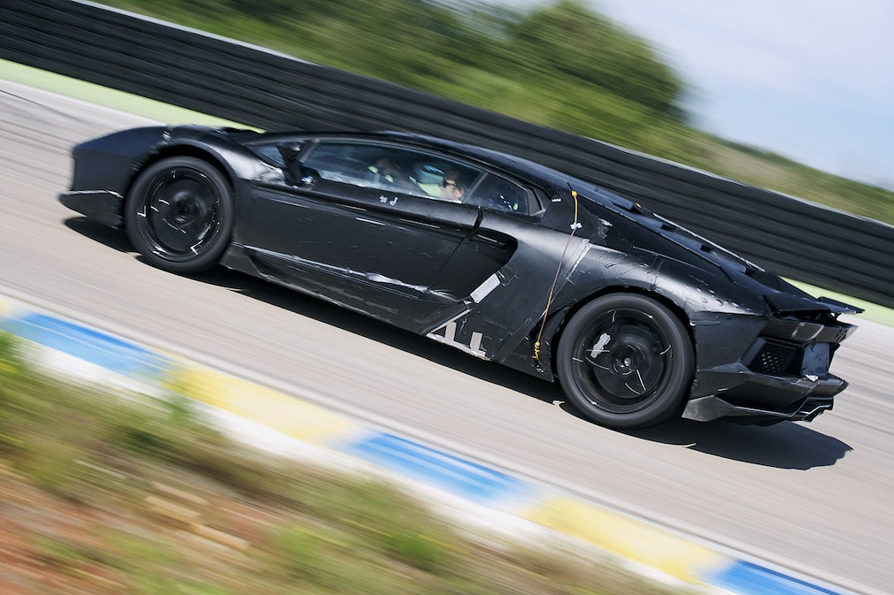 Lamborghini Aventador