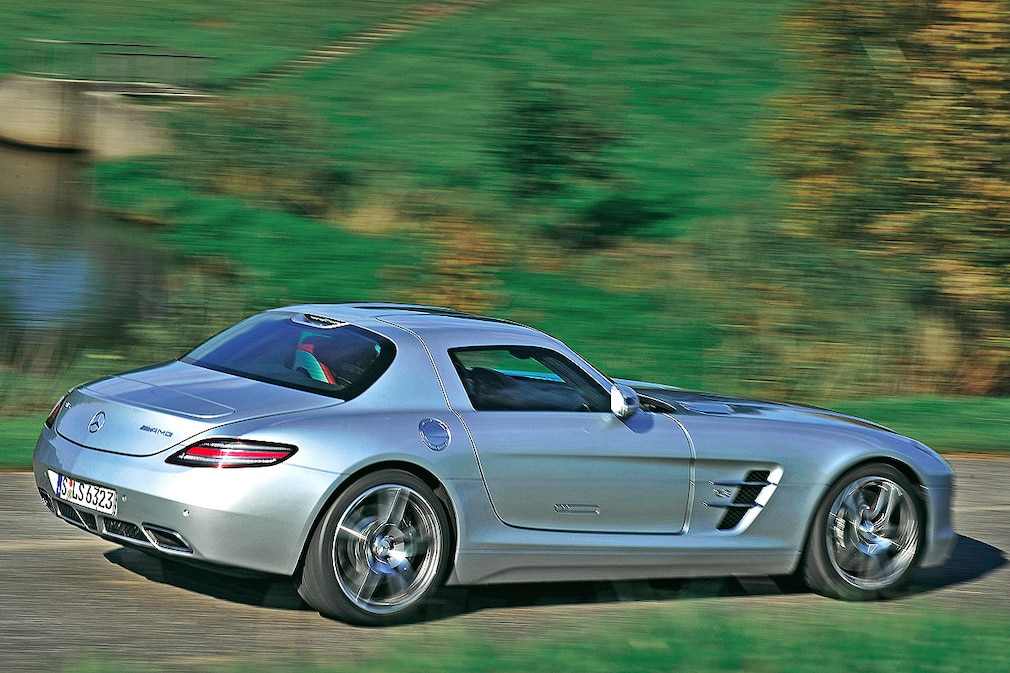 Mercedes SLS AMG DCT